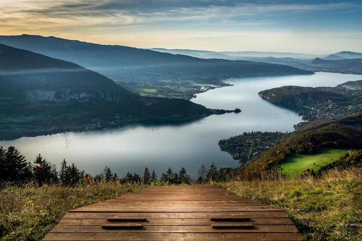 Golden Beach Parking Proche Du Lac Annecy Eksteriør bilde